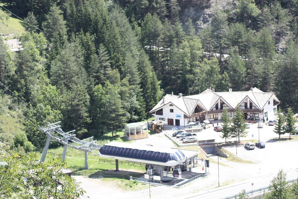 Hotel Olympic Mountains à Césane Extérieur photo