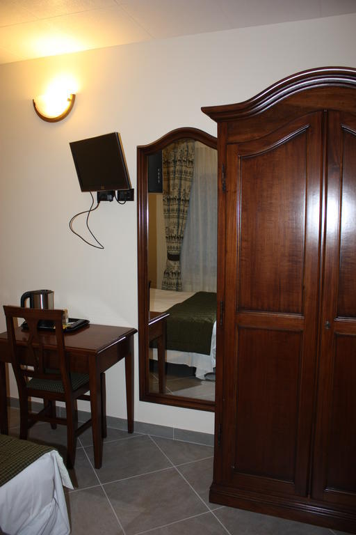 Hotel Olympic Mountains à Césane Chambre photo