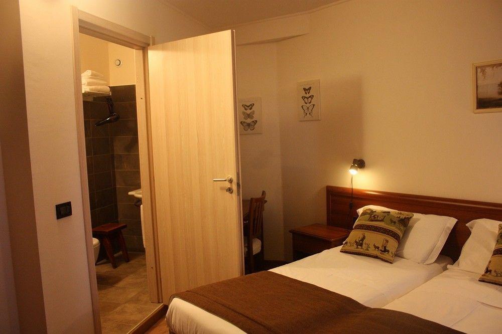 Hotel Olympic Mountains à Césane Extérieur photo
